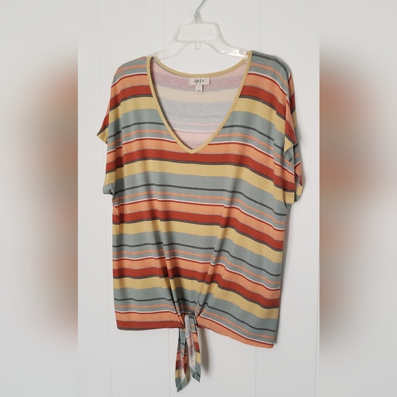 Style & Co Ties In The Front Top - Picture 6 of 8